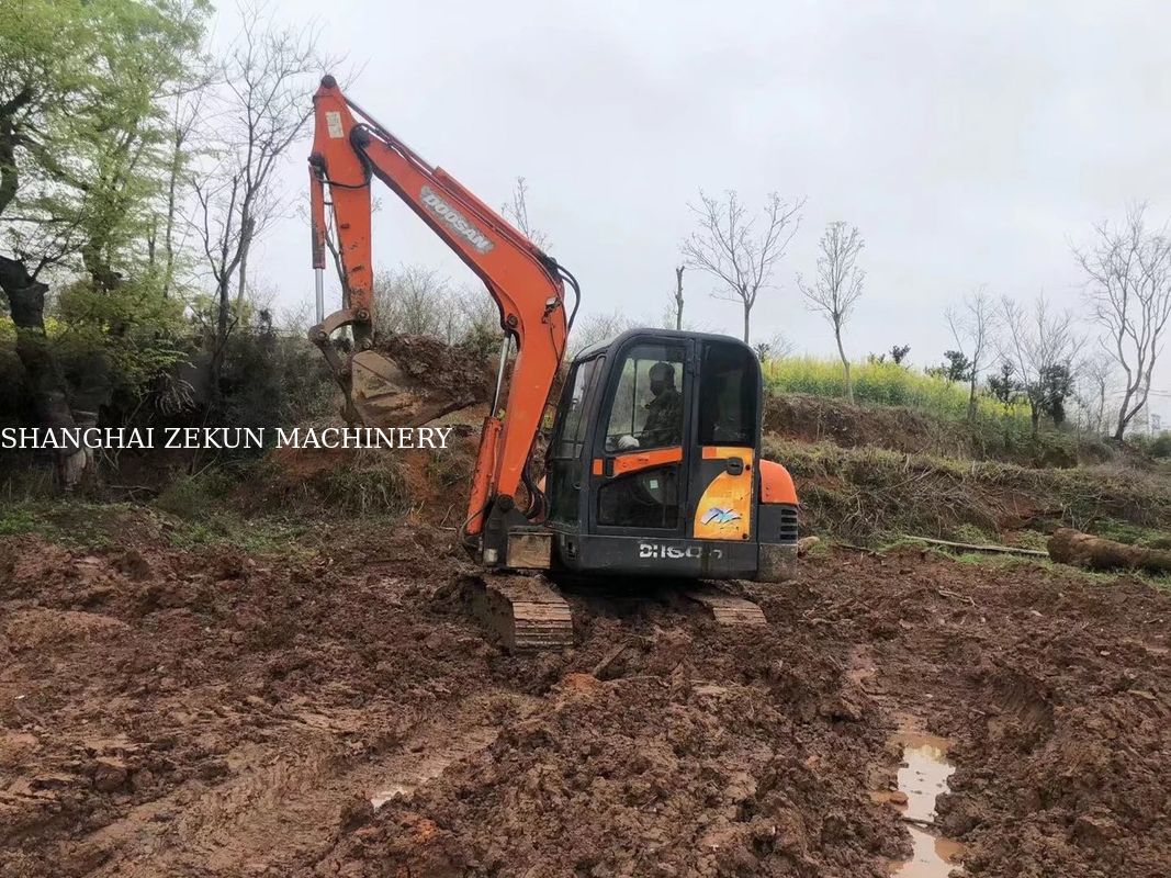 2010 EX60 সেকেন্ড হ্যান্ড মিনি এক্সক্যাভারেটর 38.1kw মূল হাইড্রোলিক ভালভ সহ