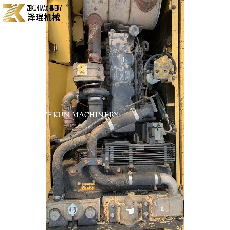 ব্যবহৃত Komatsu 200 Excavator ব্যবহৃত PC200-6 Digger অপারেটিং ওজন 20.15ton
