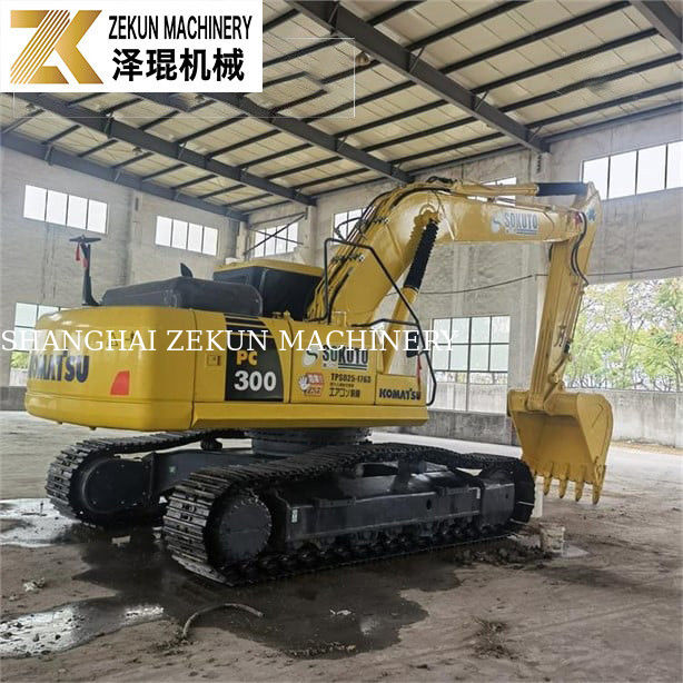 32 টন 1.8m3 ব্যবহৃত চাকা লোডার KOMATSU PC 300-7LC HD 6LE LC-8