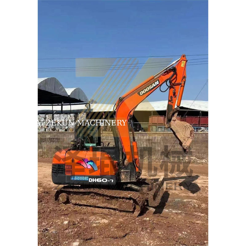 5500 কেজি Doosan60-7 DH55/DH60-7/80-7 DH60/DH60-7 Excavator with 0-2000 Working Hours