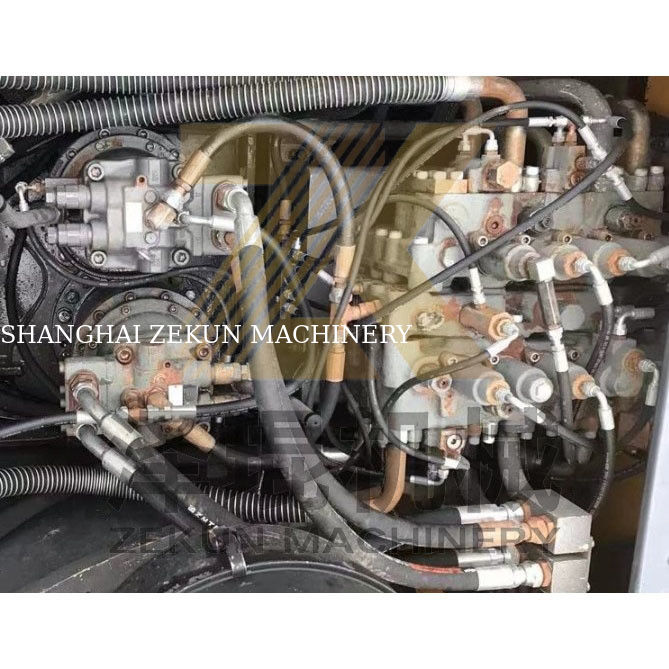 ব্যবহৃত ভলভো EC480 Excavator সঙ্গে 3.3 m3 বালতি ক্ষমতা এবং অন্যান্য জলবাহী ভালভ