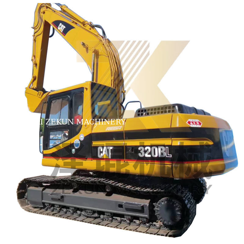 ব্যবহৃত Cat 320 BL Excavator with 0.92 m3 Bucket Capacity and 2001-4000 Working Hours (২০০১-৪০০০ কাজের ঘন্টা)
