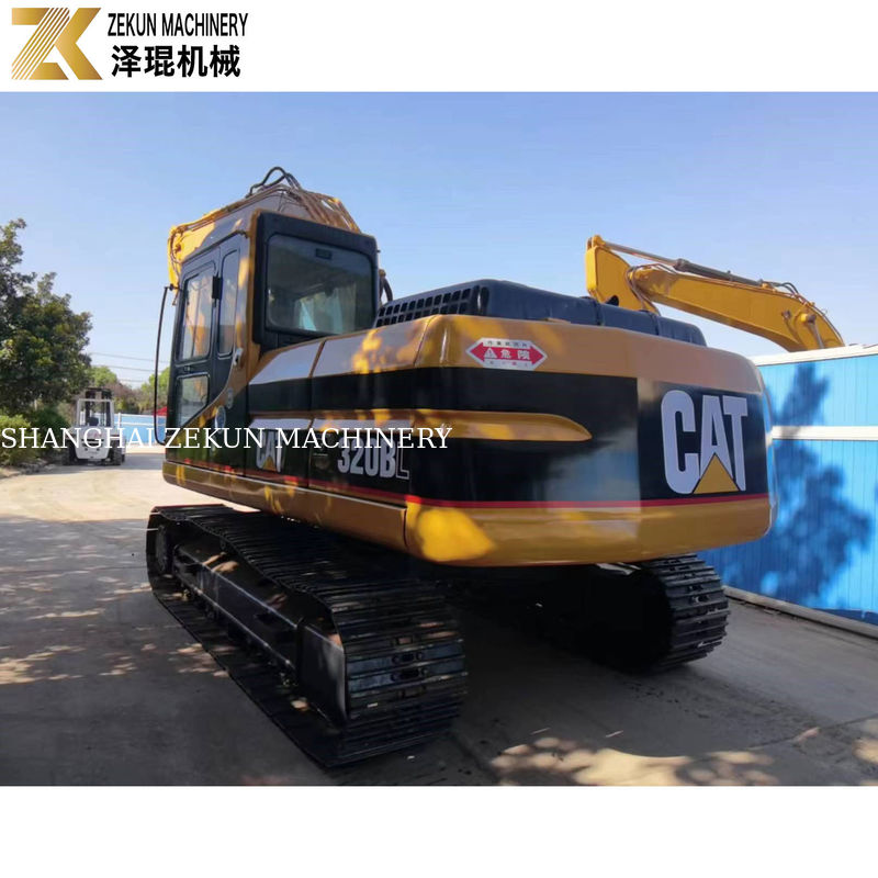 ব্যবহৃত Cat 320 BL Excavator with 0.92 m3 Bucket Capacity and 2001-4000 Working Hours (২০০১-৪০০০ কাজের ঘন্টা)