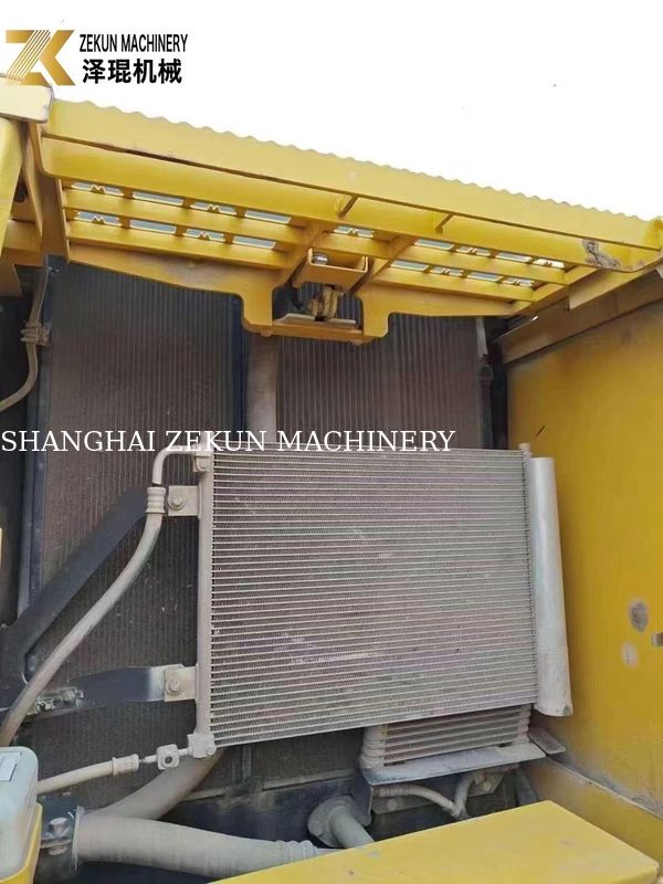 ব্যবহৃত Komatsu PC200-8MO ক্রলার এক্সক্যাভেটর 2001-4000 ঘন্টা মাঝারি আকারের