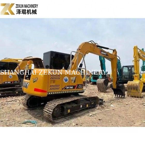 0.28m3 বালতি ক্ষমতা এবং 2001-4000 কাজের ঘন্টা সঙ্গে ব্যবহৃত Sany SY75 Excavator