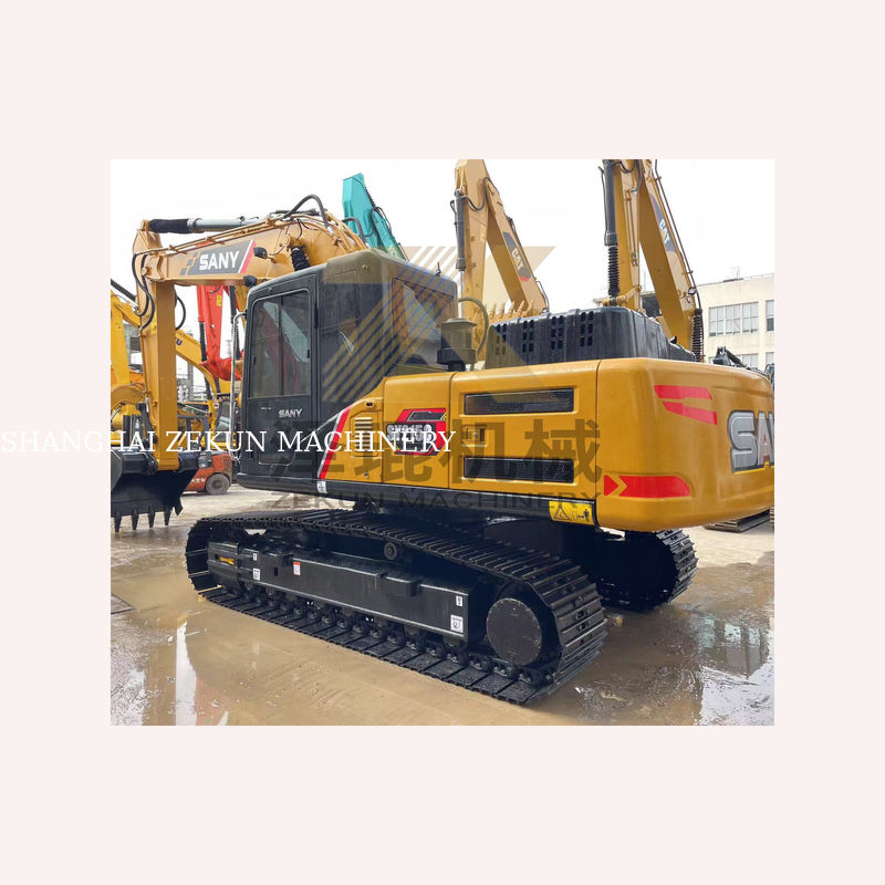 স্যানি সি২১৫সি এক্সক্যাভেটর ভাল অবস্থায় কম ঘন্টা এবং ইঞ্জিন 2023 সালে