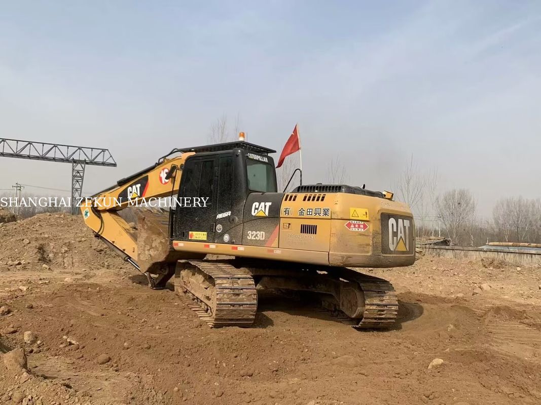 বহুমুখী 2020 Cat 323D2 Excavator 23 Ton 4877 ঘন্টা বিভিন্ন অ্যাপ্লিকেশনের জন্য