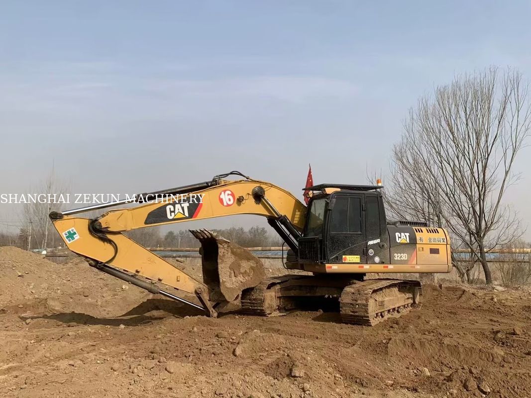 বহুমুখী 2020 Cat 323D2 Excavator 23 Ton 4877 ঘন্টা বিভিন্ন অ্যাপ্লিকেশনের জন্য
