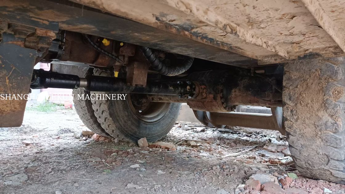 Hyundai R210W-9 চাকাযুক্ত খননকারীর ৩৩০ লিটার জ্বালানী তেলের ধারণক্ষমতা এবং হাইড্রোলিক ভালভ