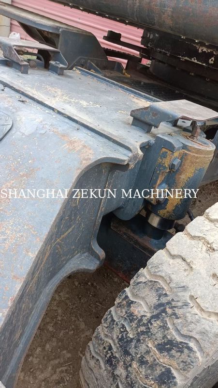 Hyundai R210W-9 চাকাযুক্ত খননকারীর ৩৩০ লিটার জ্বালানী তেলের ধারণক্ষমতা এবং হাইড্রোলিক ভালভ