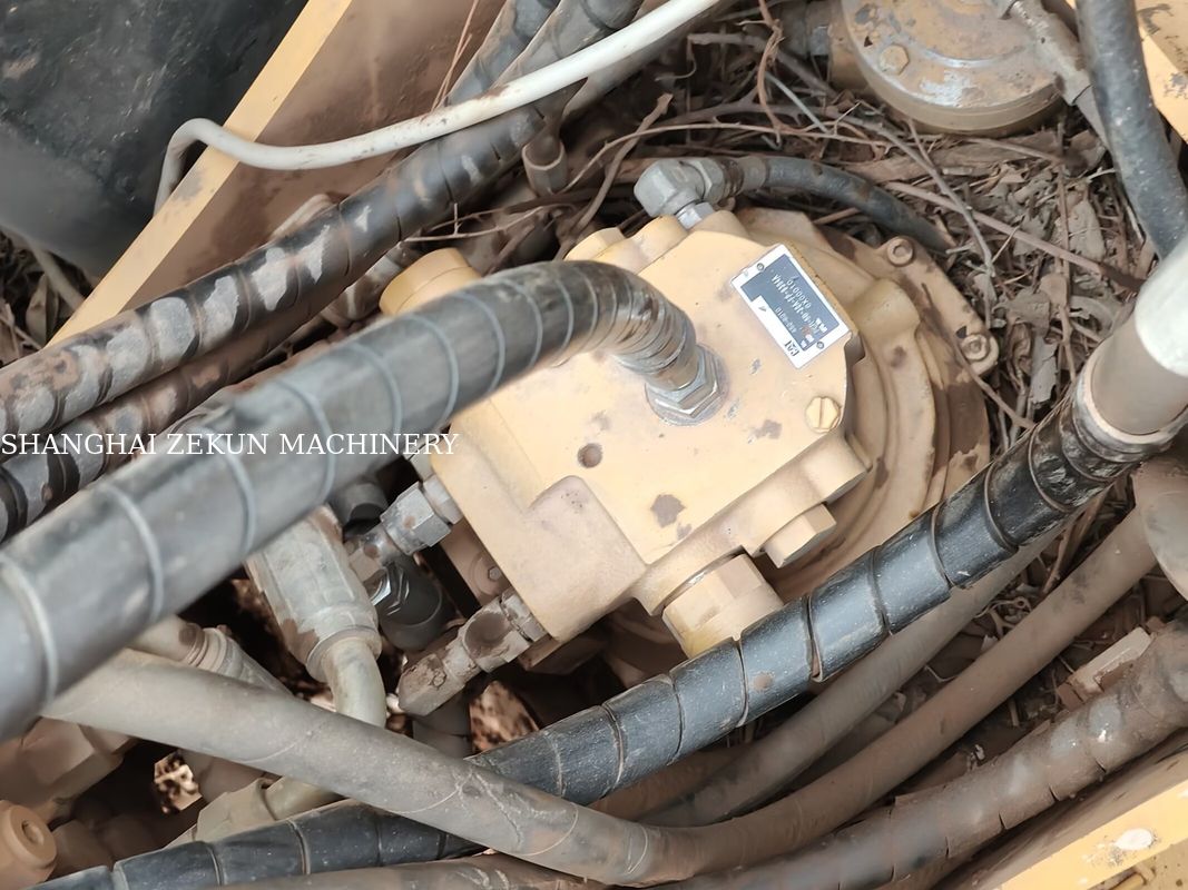 2019 CAT 307E2 এক্সক্যাভেটর যার সর্বোচ্চ স্পর্শ স্থল স্তরে 400 মিমি এবং জ্বালানী ট্যাঙ্কের ধারণক্ষমতা 135 লিটার