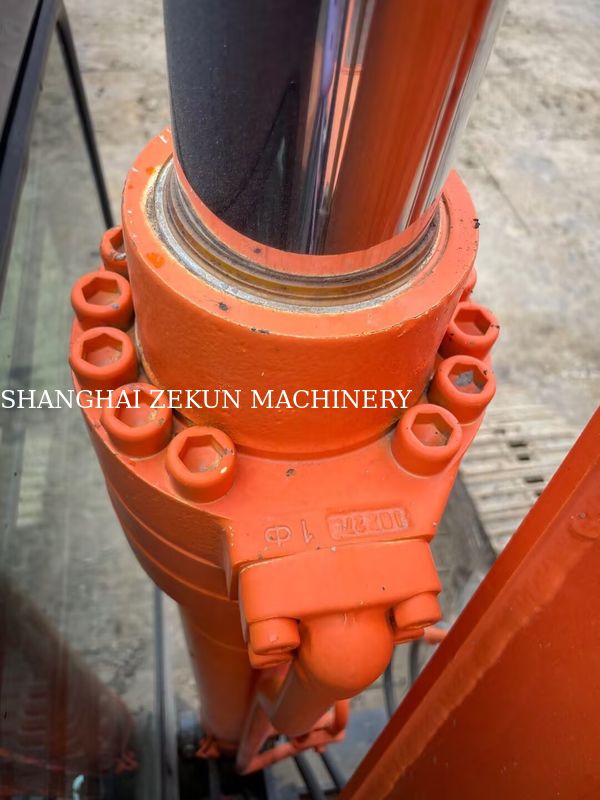 হিটাচি ZX200-3G খননকারী ১০658 ঘন্টা, বাহুর দৈর্ঘ্য ২.৯৪ মিটার, সর্বোচ্চ খনন উচ্চতা ৬২০ মিমি