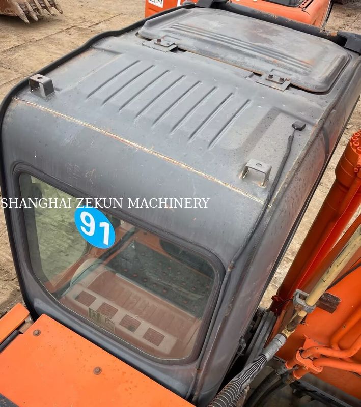 হিটাচি ZX200-3G খননকারী ১০658 ঘন্টা, বাহুর দৈর্ঘ্য ২.৯৪ মিটার, সর্বোচ্চ খনন উচ্চতা ৬২০ মিমি