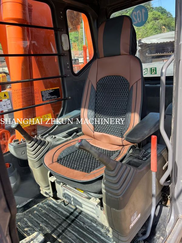 হিটাচি ZX200-3G খননকারী, ১২০৮১ ঘণ্টা, ভ্রমণের গতি ৩.৫ / ৫.৫ কিমি/ঘণ্টা, কেবিন বৈশিষ্ট্য মাল্টিফাংশন ডিসপ্লে